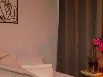 Victorianova  live sex cam