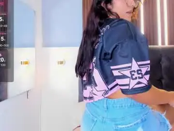 Amara_lune  live sex cam
