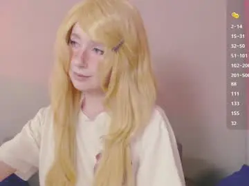 Astromy  live sex cam