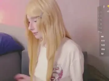 Astromy  live sex cam