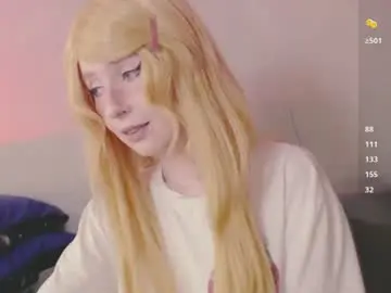Astromy  live sex cam