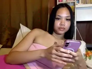 Babyzarah2002  live sex cam
