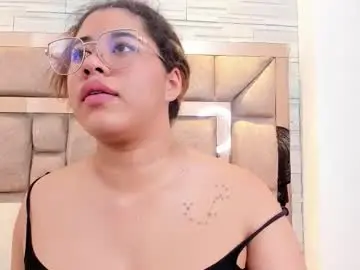 Carlie_crow  live sex cam