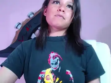 Evybubbles_  live sex cam