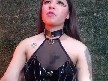 Evybubbles_  live sex cam