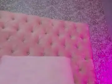 Golden_girl__  live sex cam