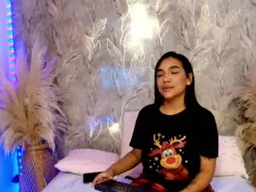 Isabellj28  live sex cam