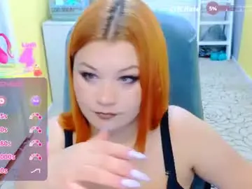 Redheadchilli  live sex cam