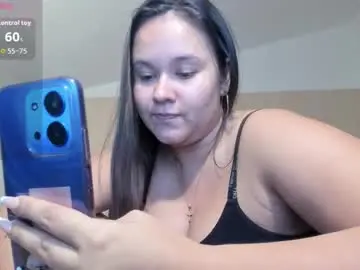 Reina_loren  live sex cam