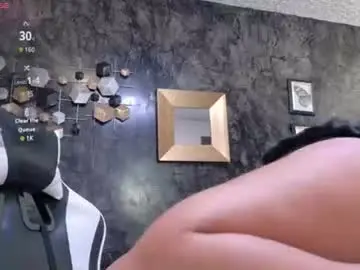 Reina_loren  live sex cam