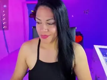 Skater_gal  live sex cam