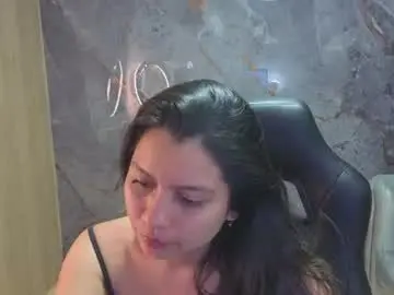 Sophie_rose_cn  live sex cam