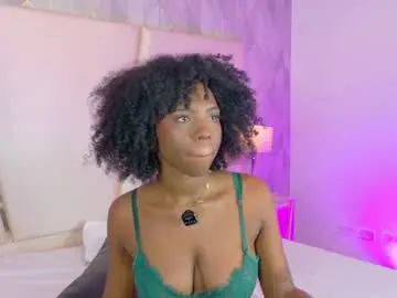 Amirajones  live sex cam