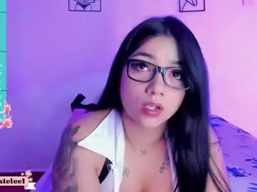 Dakostelee1_  live sex cam