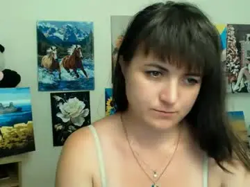 Darina_m_  live sex cam