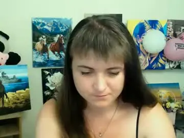 Darina_m_  live sex cam