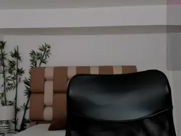 Gretafoster  live sex cam