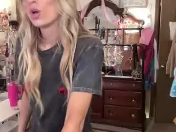 Lilithohfish  live sex cam