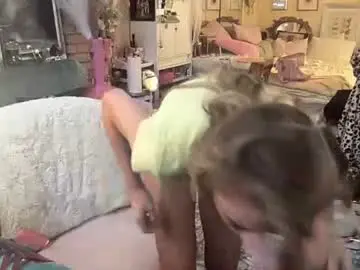 Lilithohfish  live sex cam