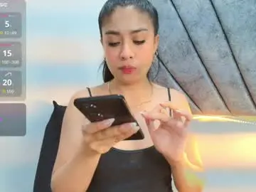 Lily_meghan  live sex cam