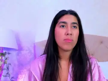 Mia_montess  live sex cam
