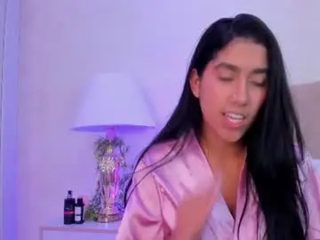 Mia_montess  live sex cam