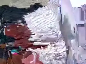 Pearlblu38  live sex cam