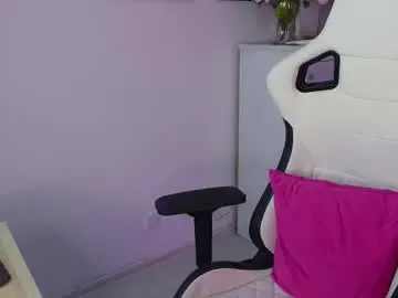 Staymonica  live sex cam