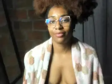Thaimy_  live sex cam