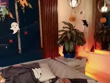 Aggathasanders  live sex cam