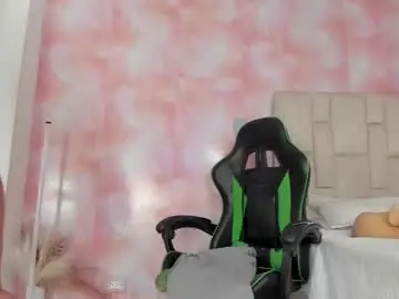 Aida_rose  live sex cam