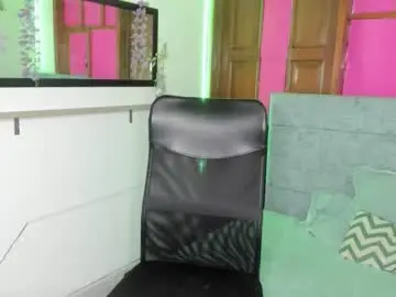 Aysha_winxs  live sex cam