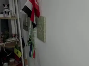Aysha_winxs  live sex cam