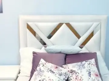 Lexxi_evans  live sex cam