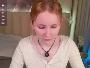 Lira_yummy  live sex cam