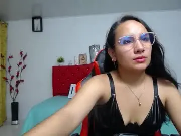 Maylin_hornyy19  live sex cam