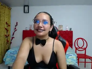 Maylin_hornyy19  live sex cam