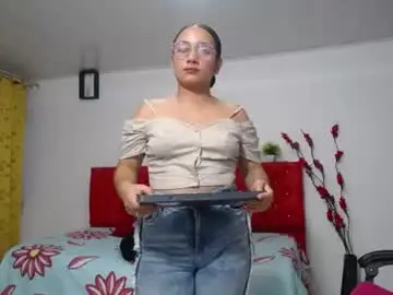 Maylin_hornyy19  live sex cam