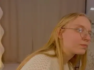 Melindaventuri  live sex cam