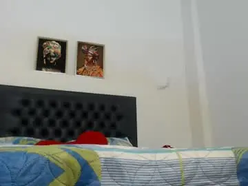 Paulina_nylon  live sex cam
