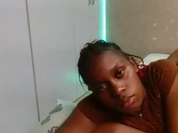 Pretty_nyra  live sex cam
