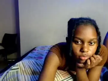 Pretty_nyra  live sex cam
