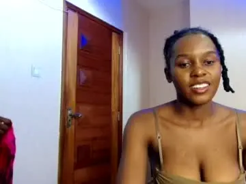 Pretty_nyra  live sex cam