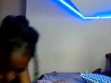 Pretty_nyra  live sex cam