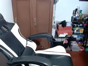 Reviya_fox21  live sex cam