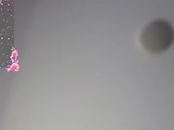 Adelineriley  live sex cam
