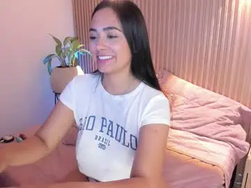 Amelie_x  live sex cam