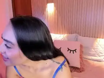 Amelie_x  live sex cam