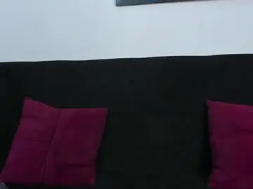 Britney_rose13  live sex cam