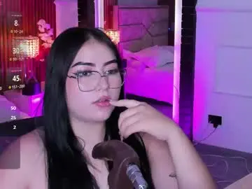 Emberrvelvet  live sex cam